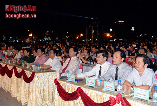 Lãnh đạo 2 tỉnh Nghệ An, Hà Tĩnh dự lễ tổng kết. 